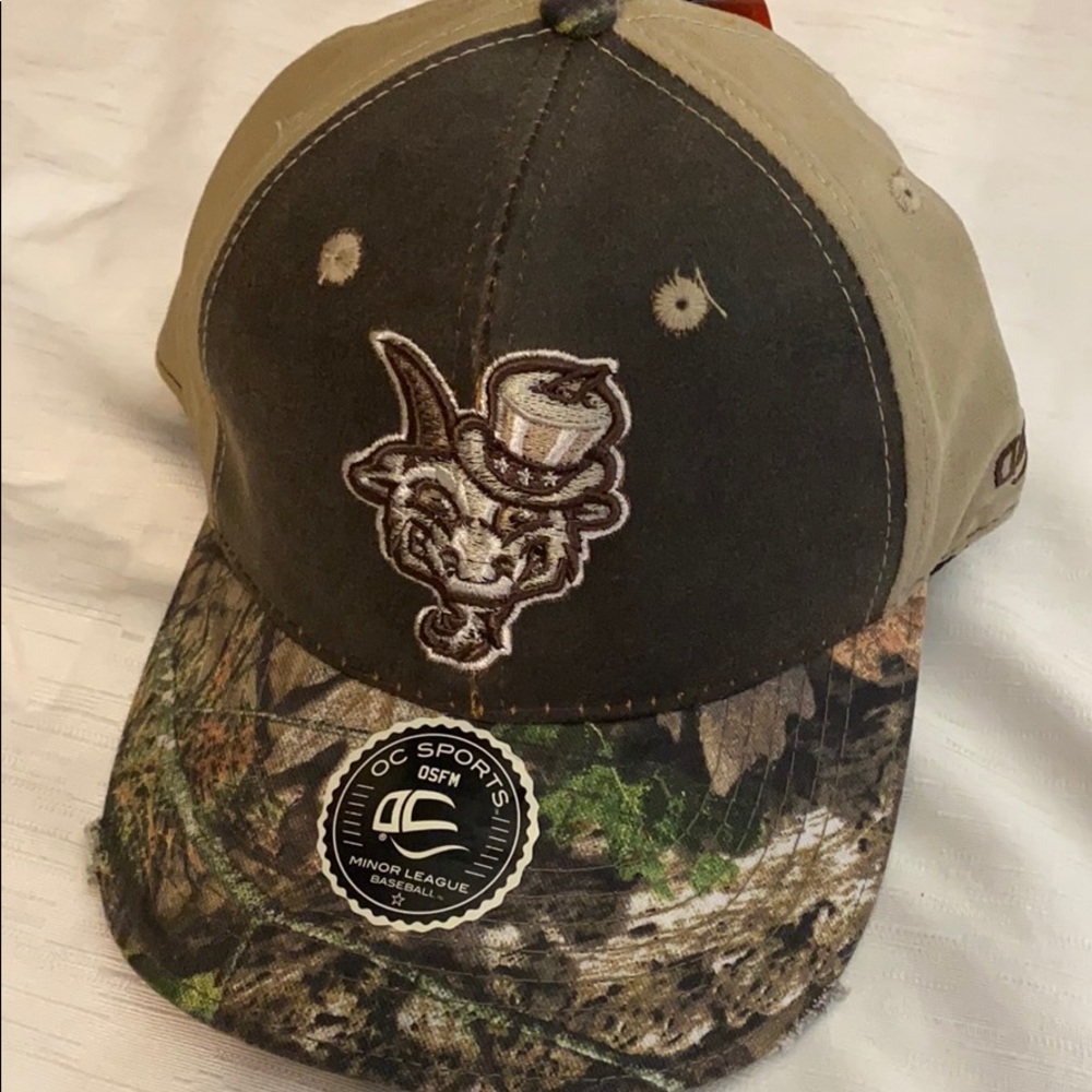 NWT OC sport hat 🧢